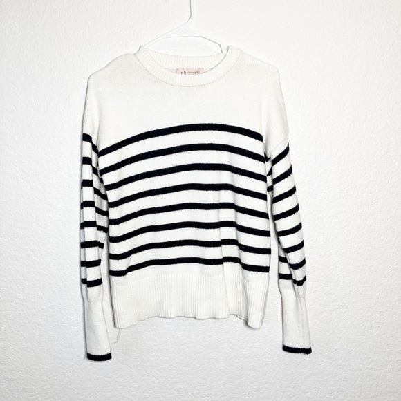 Philosophy🔥SALE🔥 Philosophy black and ivory stripe sweater Small - Picture 2 of 10